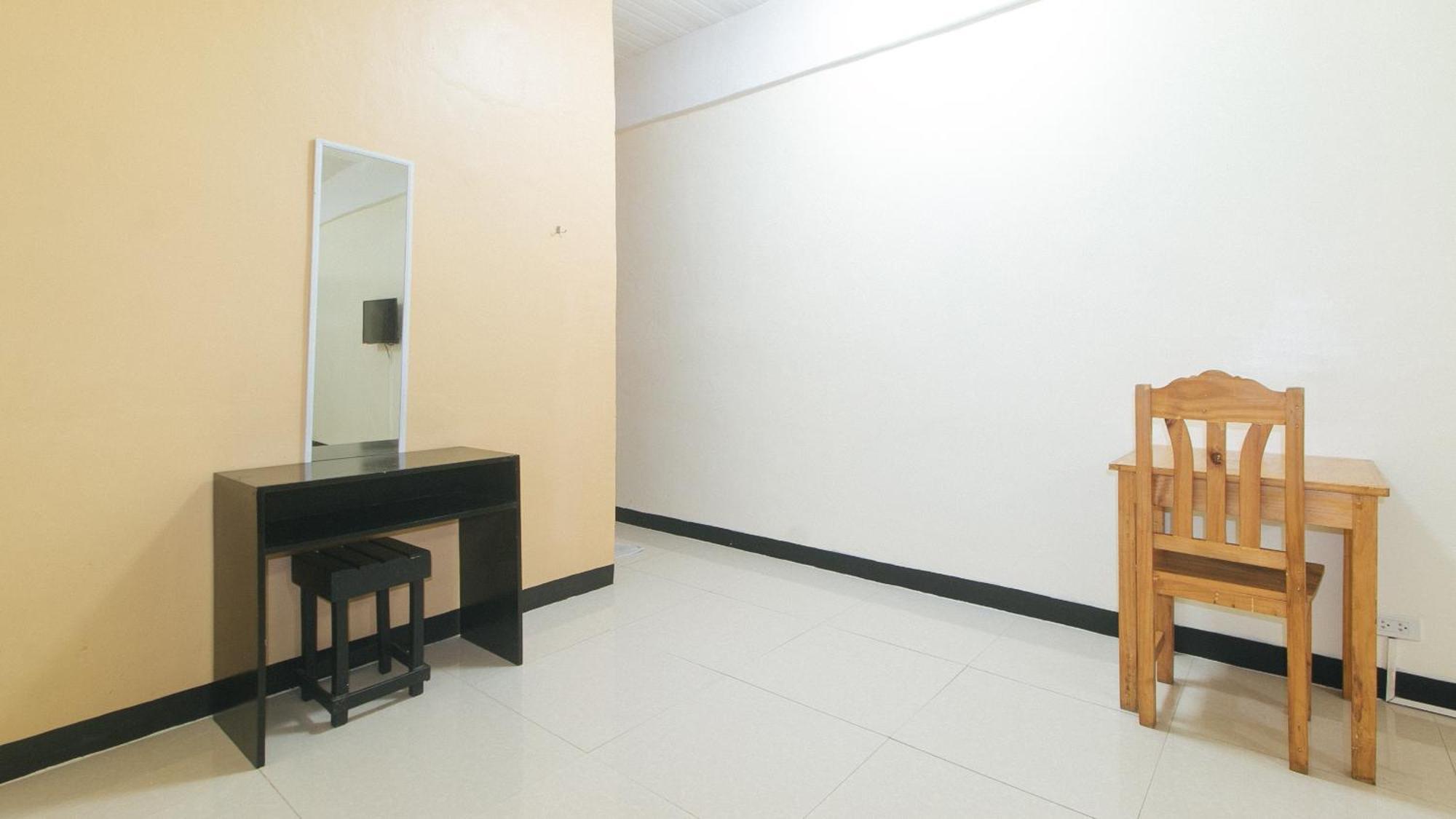 Reddoorz Near Sm City Muntinlupa San Pedro  Exterior foto
